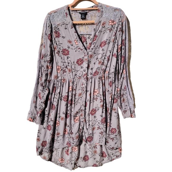 Torrid Floral Lace Blouse - Gray and Pink - Picture 4 of 15